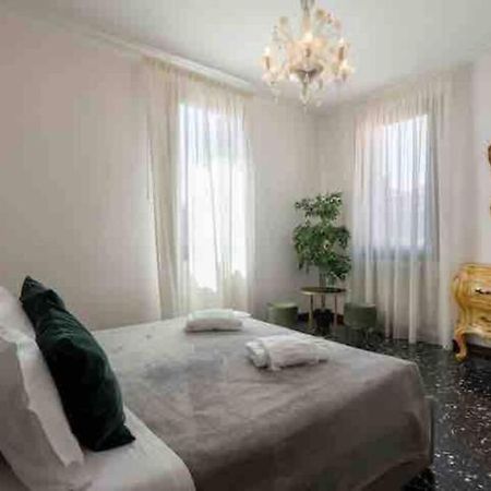 Ca' Pesaro Rooftop Terrace Apartment. Veneţia Exterior foto