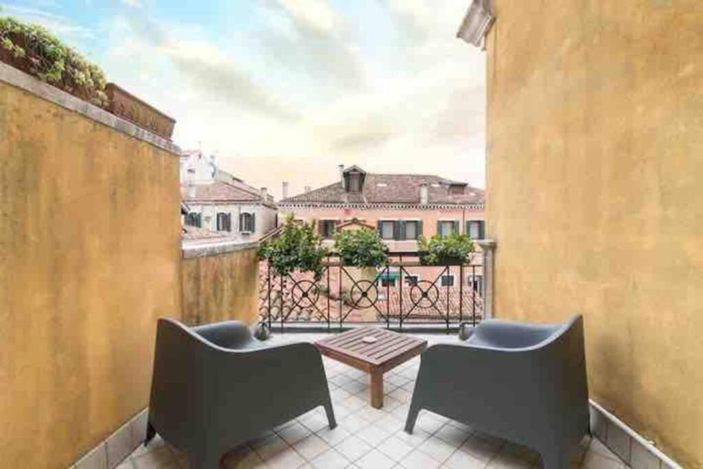 Ca' Pesaro Rooftop Terrace Apartment. Veneţia Exterior foto
