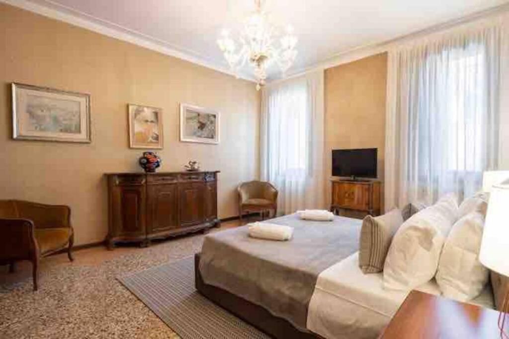 Ca' Pesaro Rooftop Terrace Apartment. Veneţia Exterior foto
